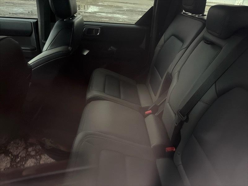 Ford Bronco Outer Banks 4-Door 2024