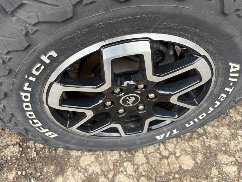 Ford Bronco Outer Banks 4-Door 2024