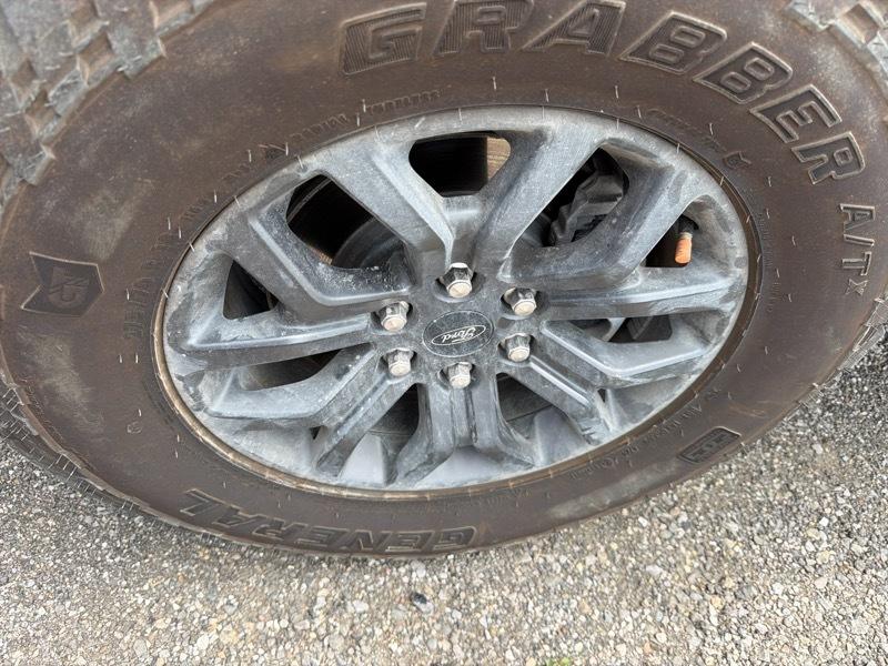 Ford F-150 Tremor SuperCrew 4WD 2025