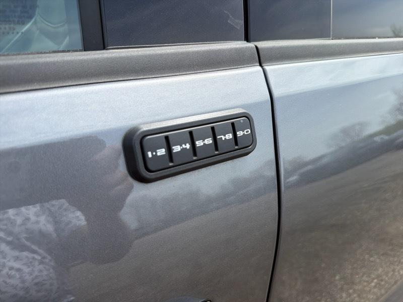 Ford F-150 Tremor SuperCrew 4WD 2025
