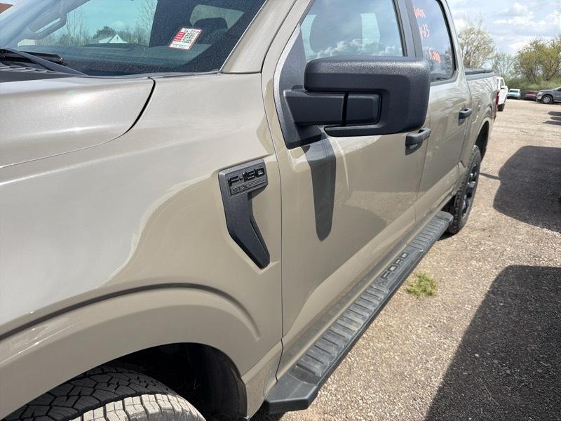 Ford F-150 STX SuperCrew 4WD 2025