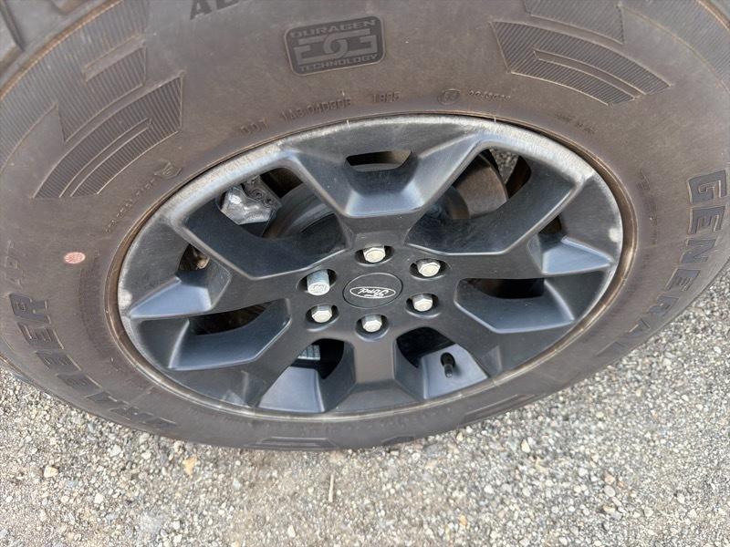 Ford F-150 STX SuperCrew 4WD 2025
