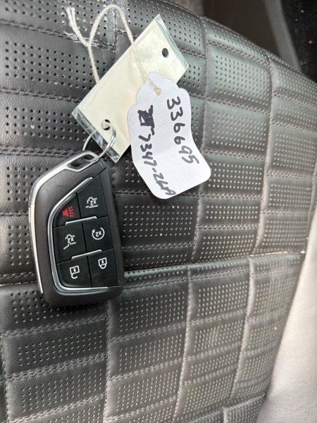 Cadillac Escalade ESV Sport Platinum AWD 2024