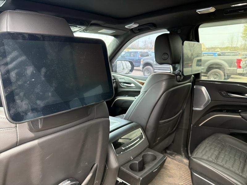 Cadillac Escalade ESV Sport Platinum AWD 2024