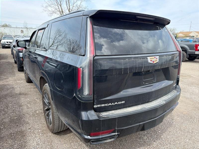 Cadillac Escalade ESV Sport Platinum AWD 2024