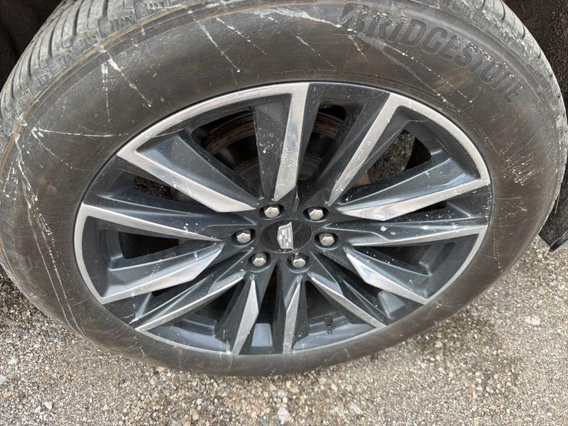 Cadillac Escalade ESV Sport Platinum AWD 2024