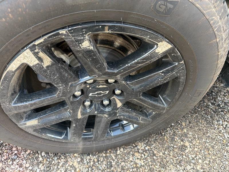 Chevrolet Silverado 1500 Custom Crew Cab 4WD 2024