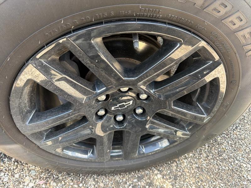 Chevrolet Silverado 1500 Custom Crew Cab 4WD 2024