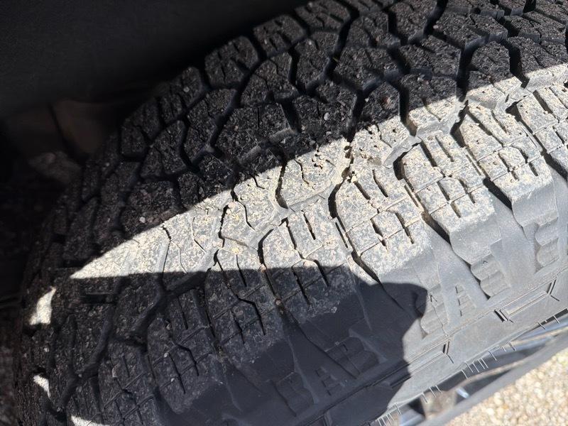 Chevrolet Silverado 1500 Custom Crew Cab 4WD 2024