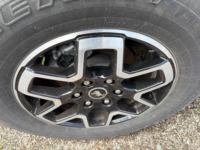 Ford Bronco Base 4-Door 2023