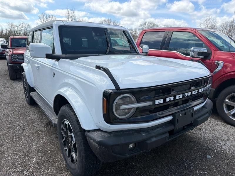 Ford Bronco Base 4-Door 2023
