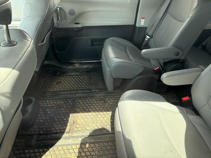 Toyota Sienna Limited 2024