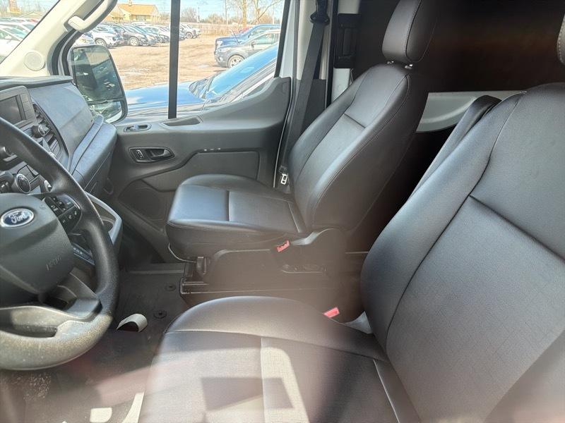 Ford Transit 250 Van 2024