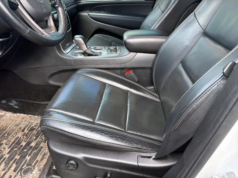 Jeep Grand Cherokee  2021