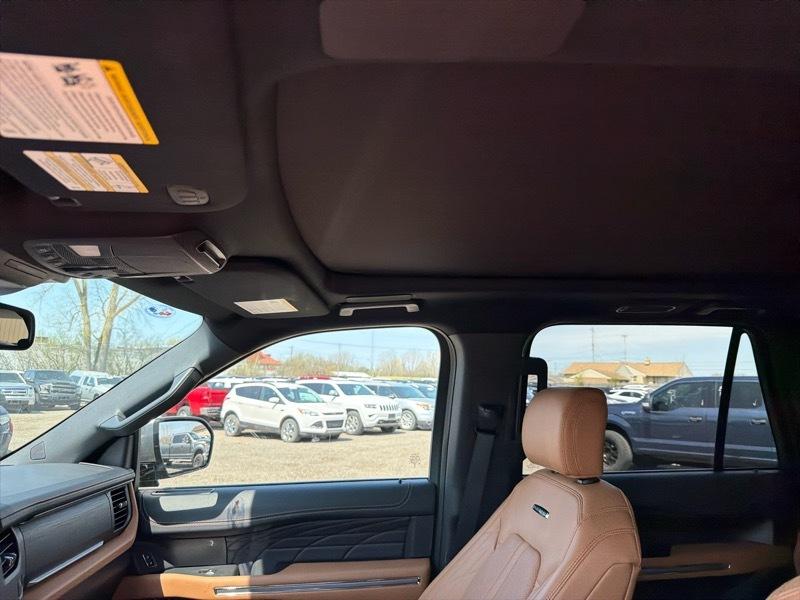 Ford Expedition Platinum 4WD 2024