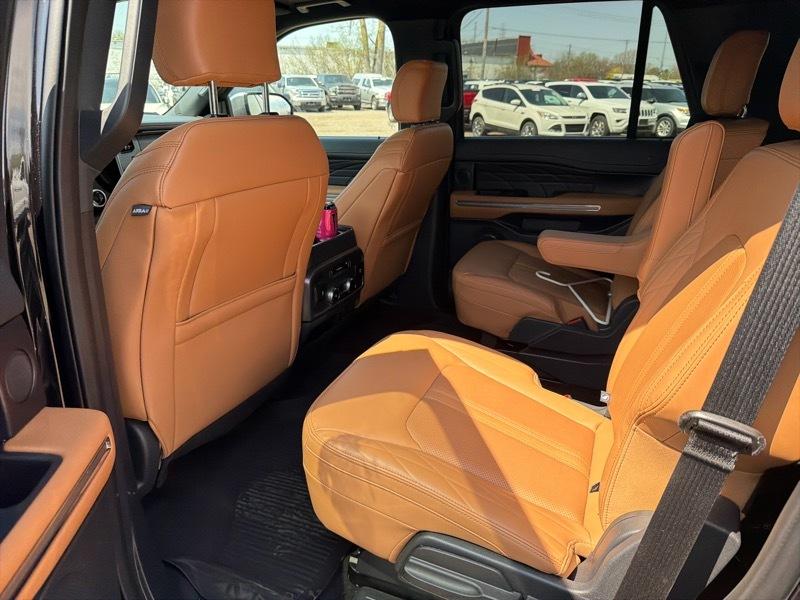 Ford Expedition Platinum 4WD 2024