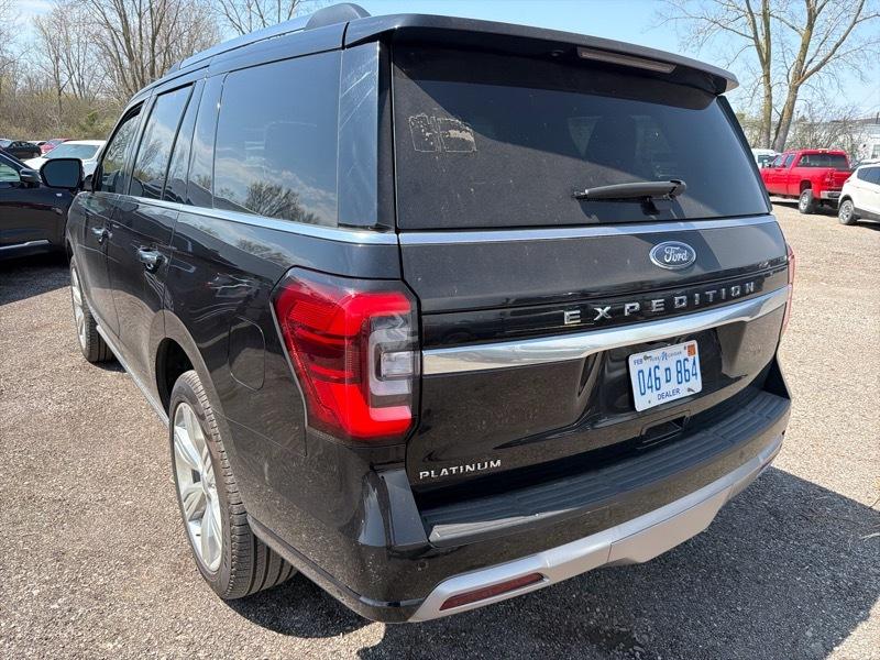 Ford Expedition Platinum 4WD 2024
