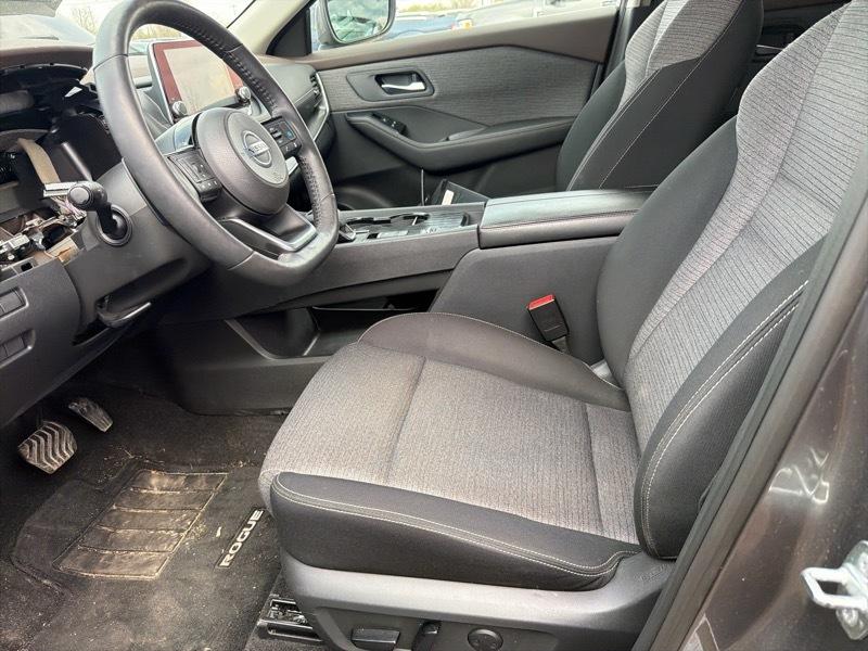 Nissan Rogue SV 2021