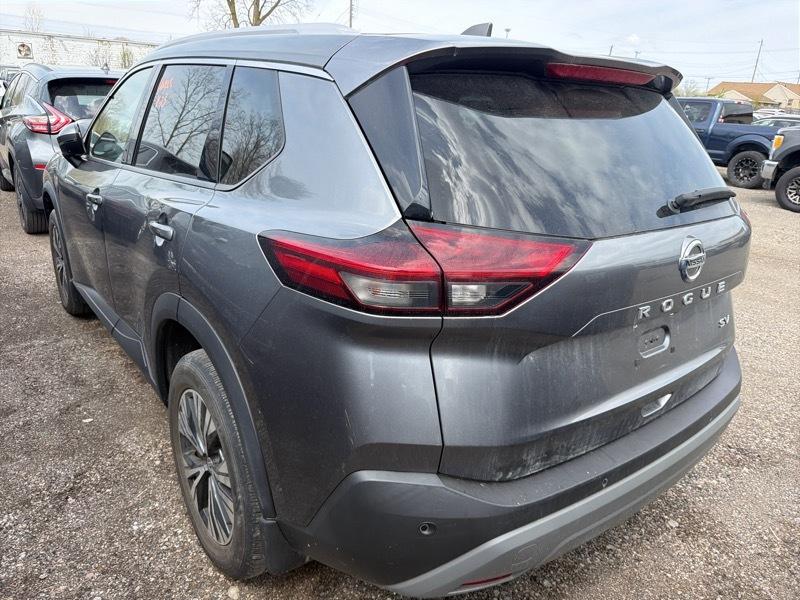 Nissan Rogue SV 2021