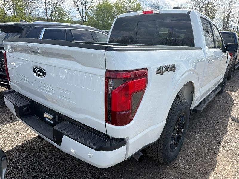 Ford F-150 XLT SuperCrew 4WD 2024