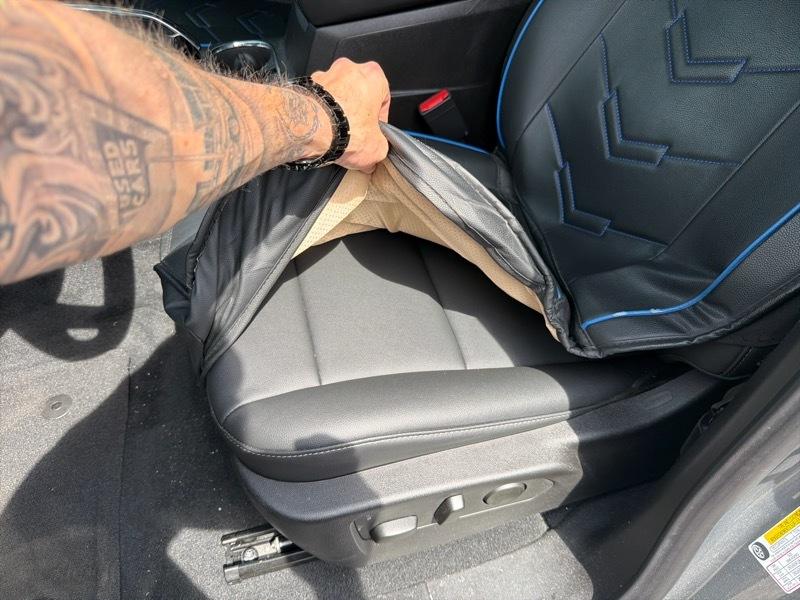 GMC Canyon Elevation Crew Cab 4WD 2025