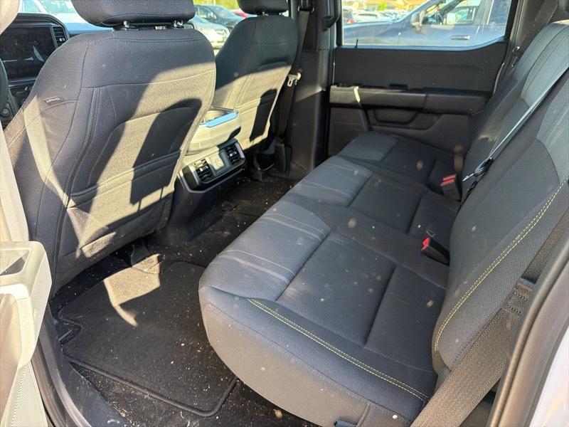 Ford F-150 STX SuperCrew 4WD 2025