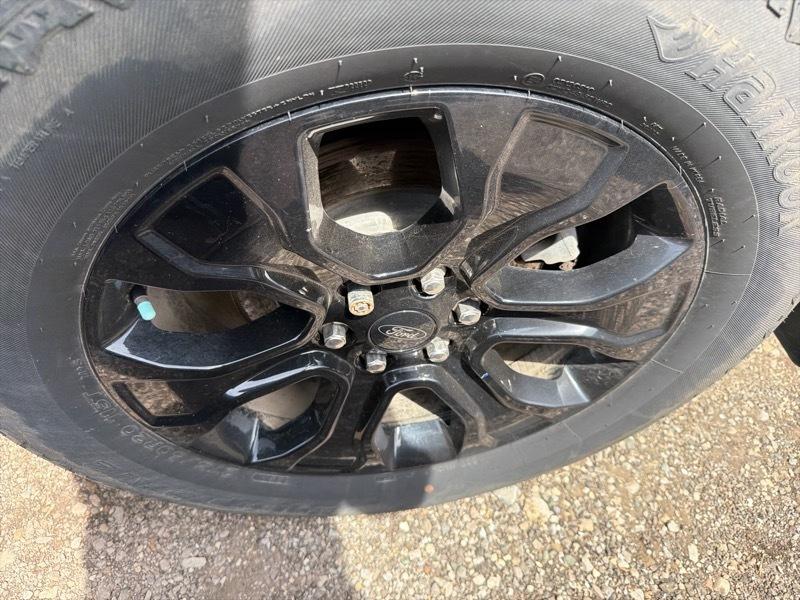 Ford F-150 Lariat SuperCrew 5.5-ft. Bed 4WD 2023