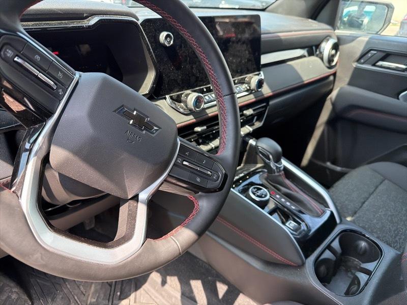 Chevrolet Colorado Z71 Crew Cab 4WD 2024