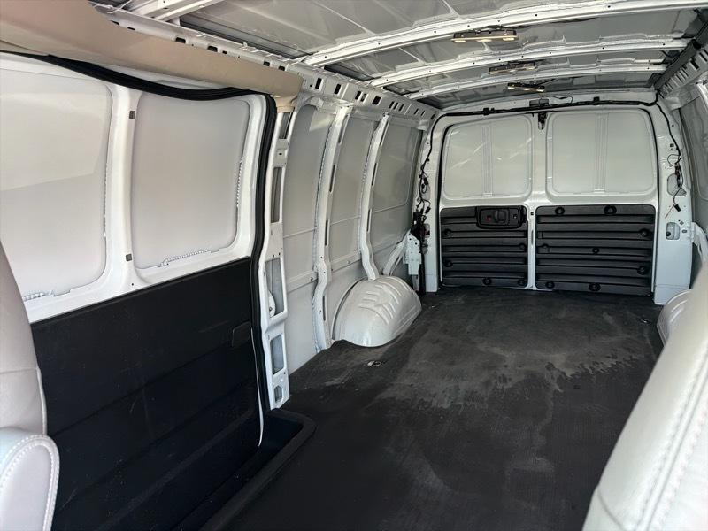 Chevrolet Express 3500 Cargo Extended 2024