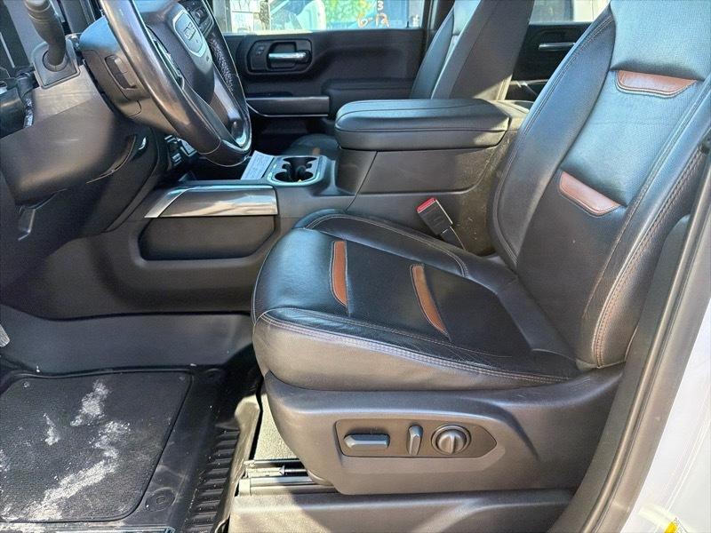 GMC Sierra 2500HD AT4 Crew Cab 4WD 2023