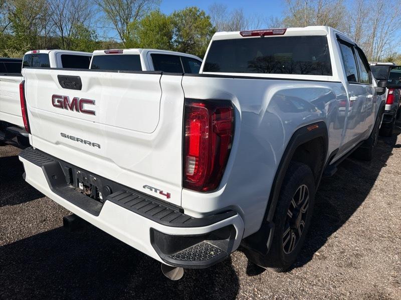 GMC Sierra 2500HD AT4 Crew Cab 4WD 2023