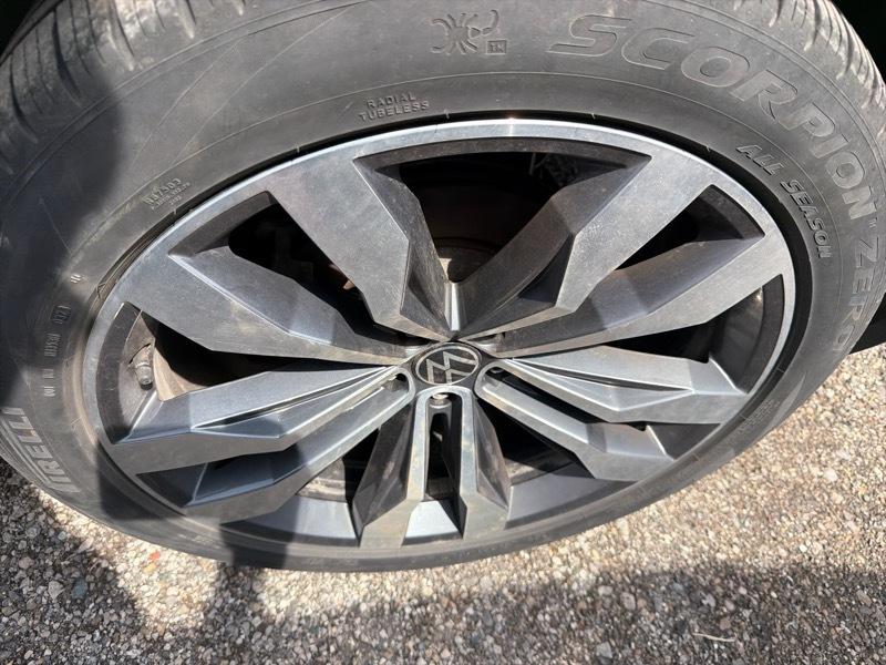 Volkswagen Atlas V6 SEL Premium R-Line 4MOTION 2023