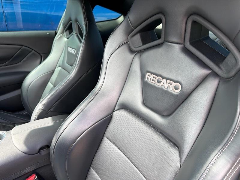 Ford Mustang GT Premium Coupe 2025