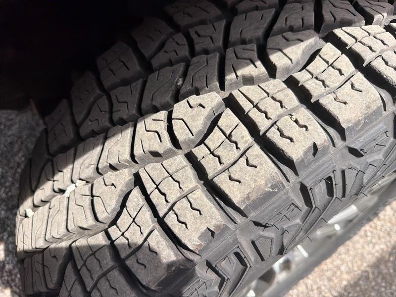 GMC Sierra 1500 Pro Crew Cab Short Box 4WD 2024