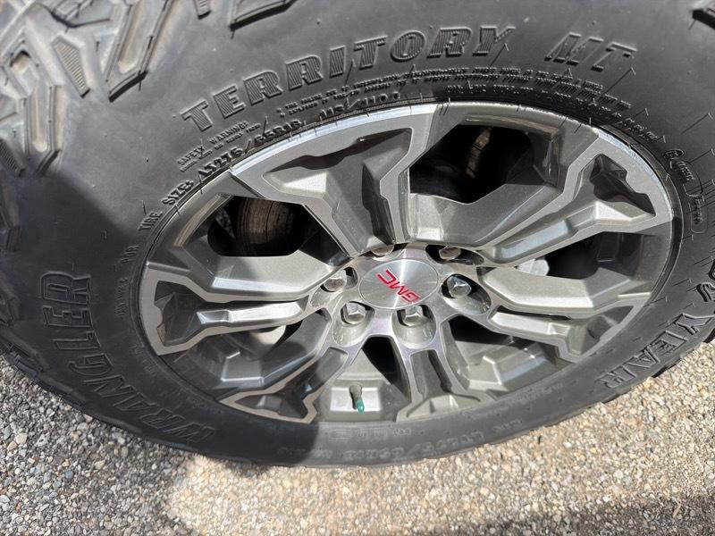 GMC Sierra 1500 Pro Crew Cab Short Box 4WD 2024