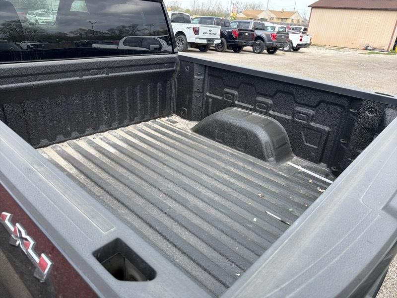 GMC Sierra 1500 Pro Crew Cab Short Box 4WD 2024