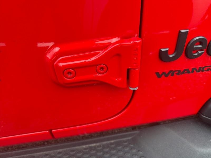 Jeep Wrangler Willys Sport 2024