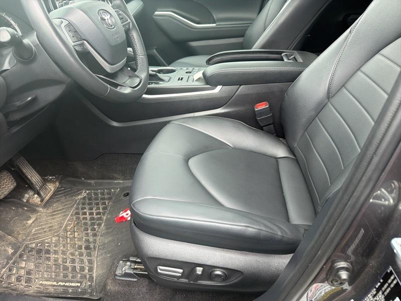 Toyota Highlander  2024