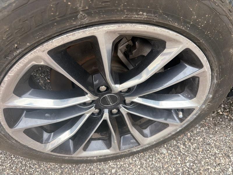 Jeep Wagoneer Series II 4WD 2022