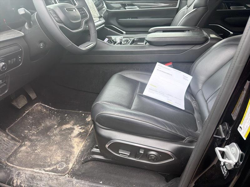 Jeep Wagoneer Series II 4WD 2022