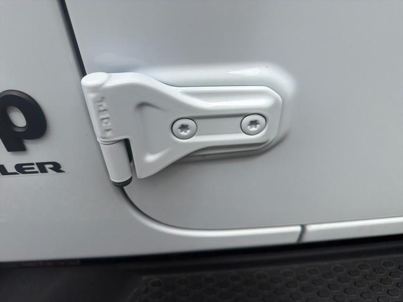 Jeep Wrangler Unlimited Sahara Altitude 2023