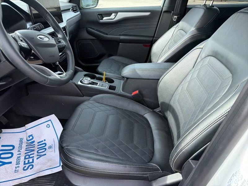 Ford Escape  2023