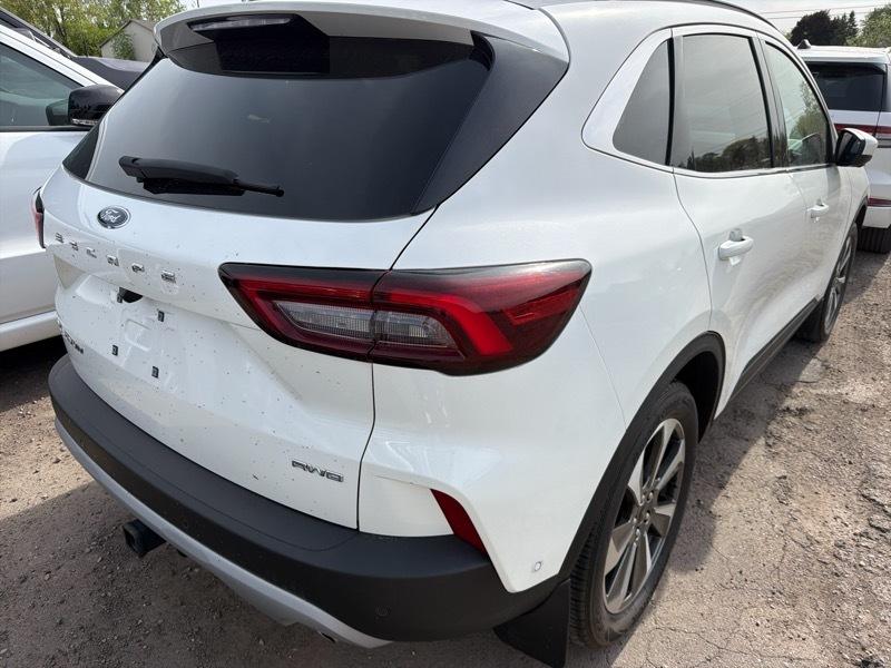 Ford Escape  2023