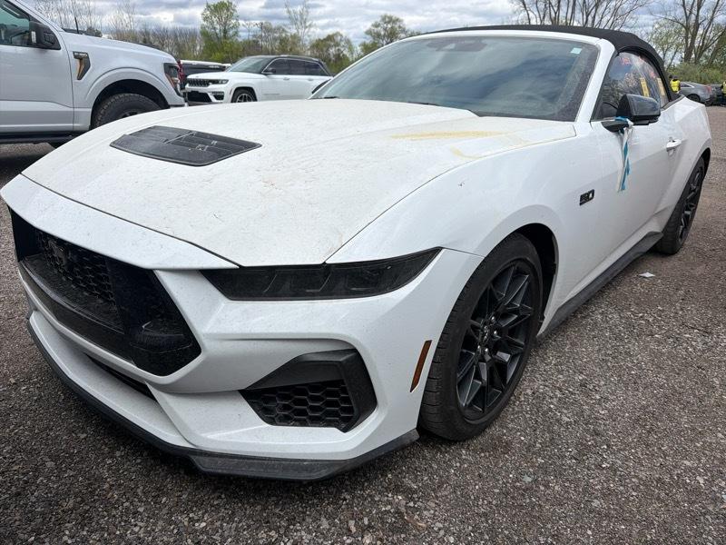 Ford Mustang  2024