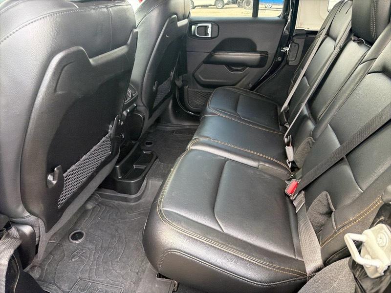 Jeep Wrangler Sahara 2024