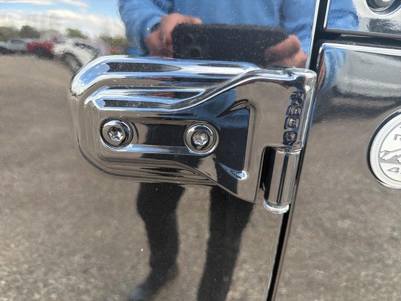Jeep Wrangler Sahara 2024