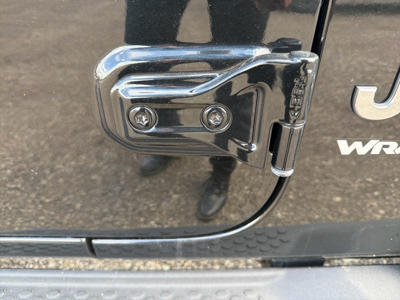 Jeep Wrangler Sahara 2024