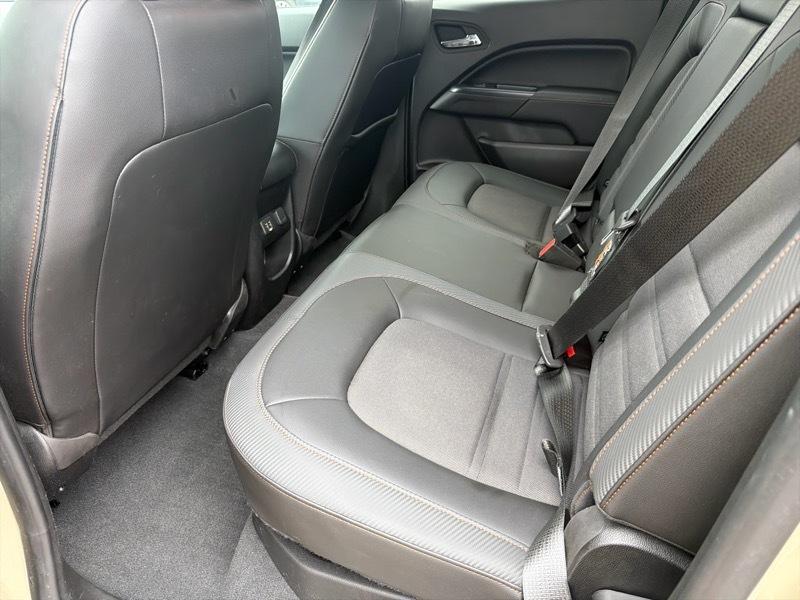 GMC Canyon AT4 Crew Cab w/Cloth 4WD 2021