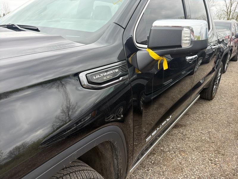 GMC Sierra 1500 Denali Ultimate Crew Cab 4WD 2025