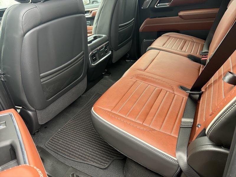 GMC Sierra 1500 Denali Ultimate Crew Cab 4WD 2025